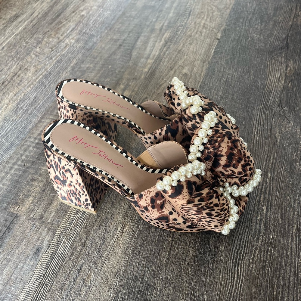 Betsey Johnson Maccie Leopard Print Women's Platform Shoes with Pearl Accents